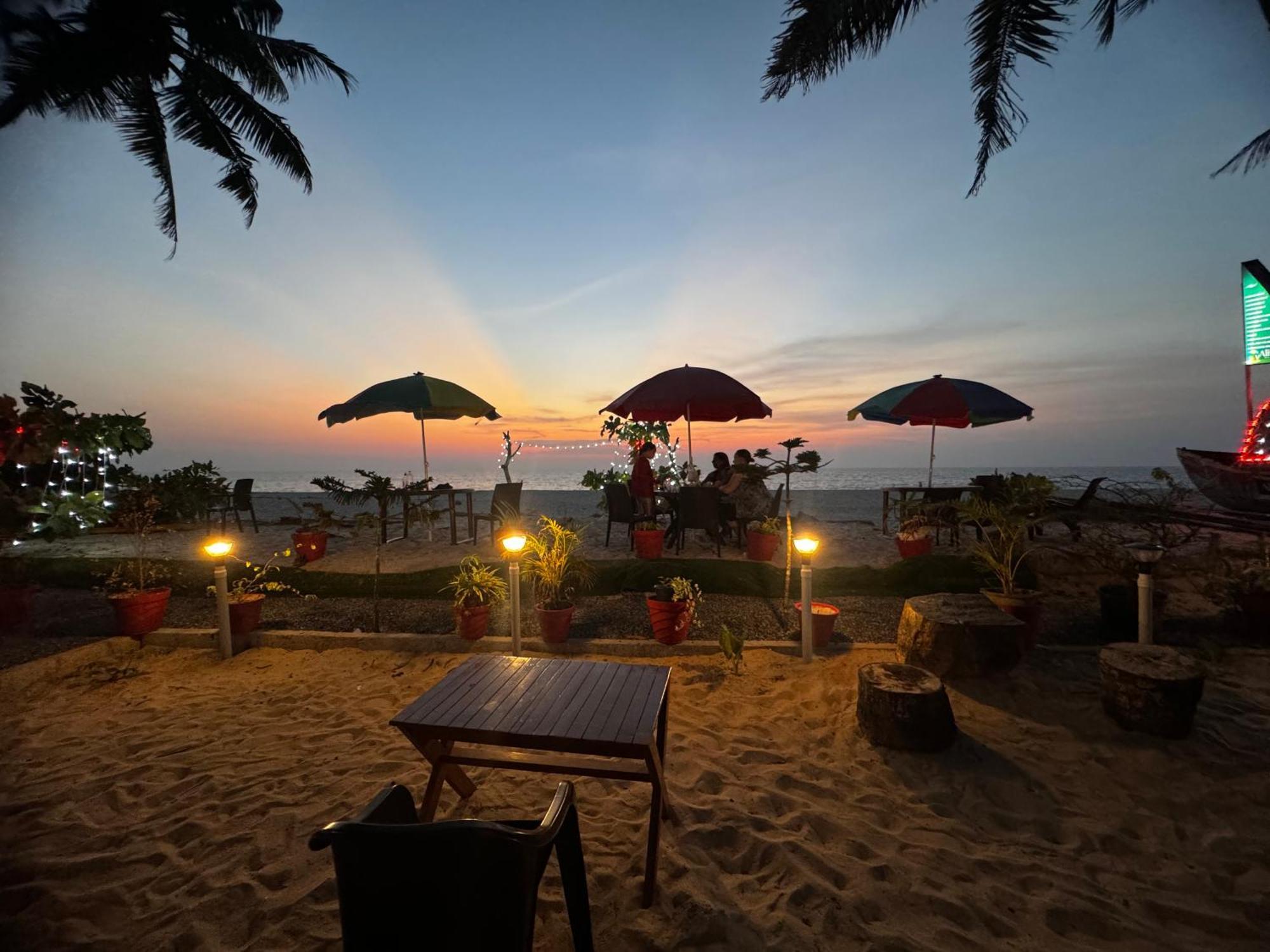 Alivious Beach Homestay Alappuzha Екстер'єр фото