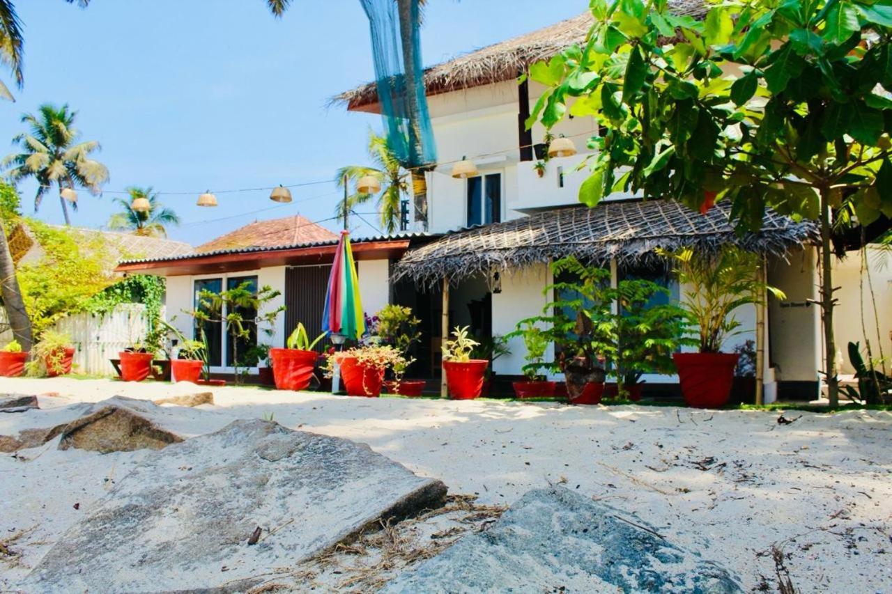 Alivious Beach Homestay Alappuzha Екстер'єр фото