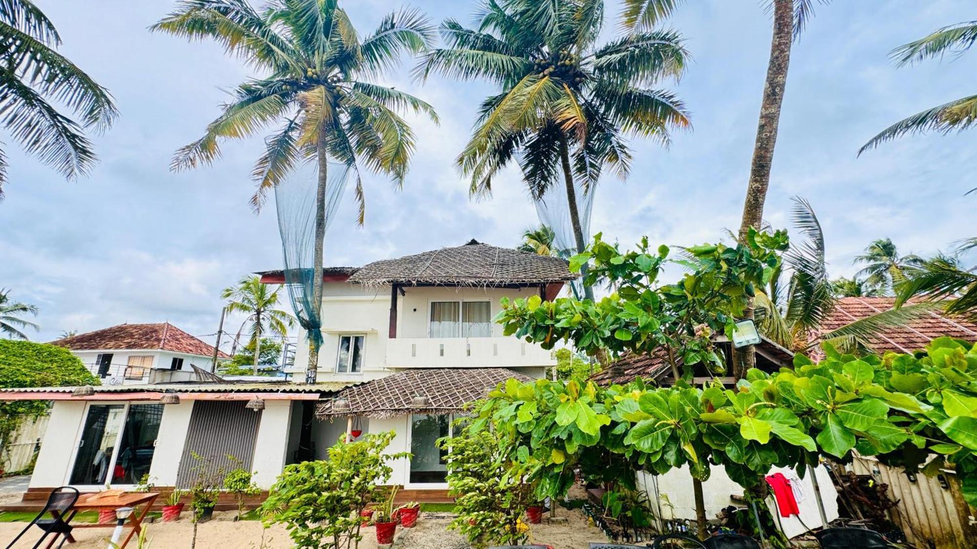 Alivious Beach Homestay Alappuzha Екстер'єр фото
